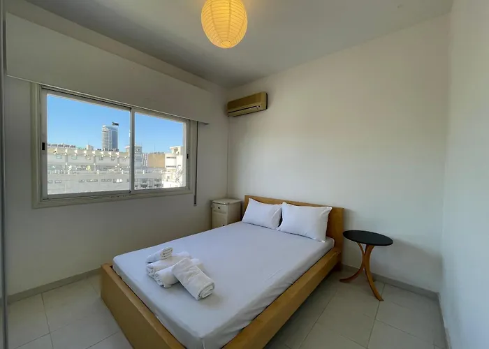 Comfort In - Orfeos By Platform 357 Никосия